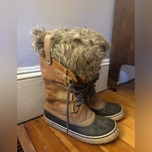 Sorel Brown and Black Fur-Trimmed Boots